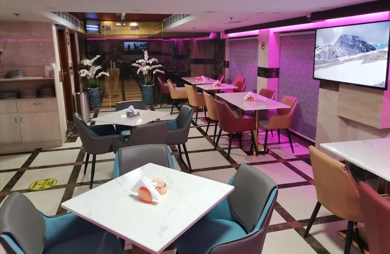 Saffron Hotel Dubai